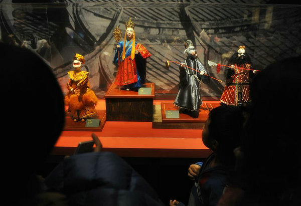 National Art Museum showing 400 puppets in new exhibition